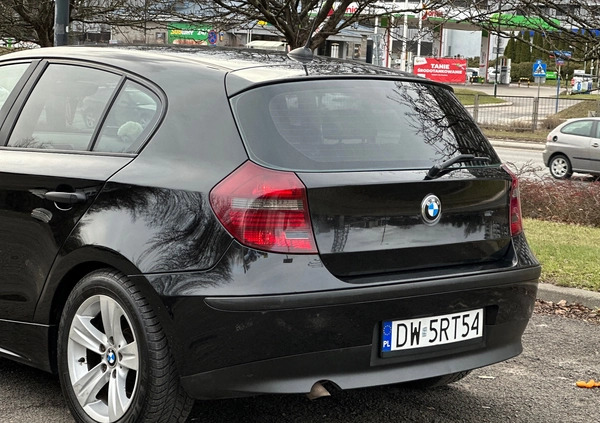 BMW Seria 1 cena 10900 przebieg: 387000, rok produkcji 2004 z Warszawa małe 37